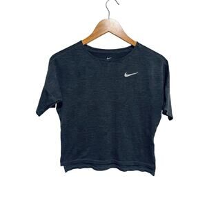 Nike crop tee